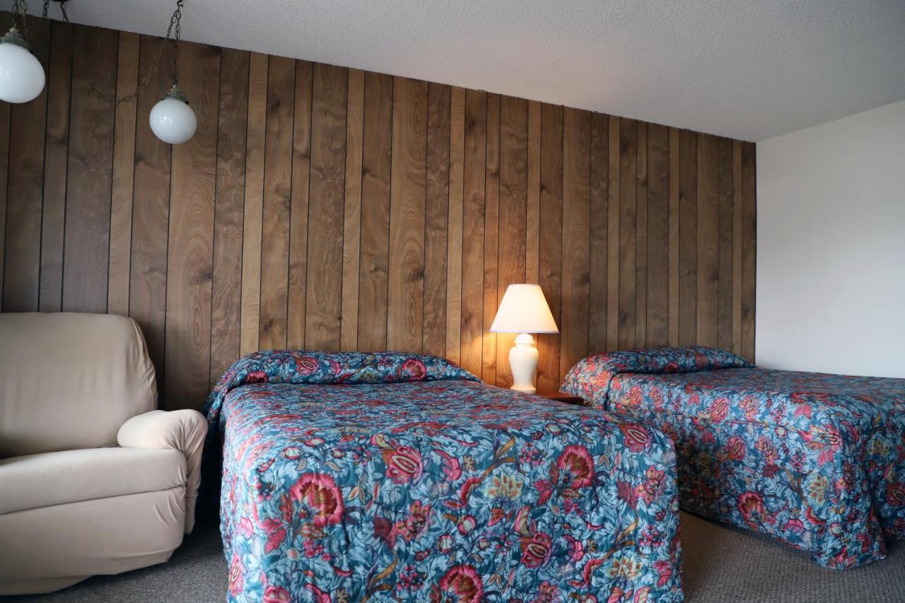 Big Sky Motel Roundup 외부 사진